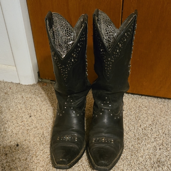 Ariat Black Studded Western Ankle Boots - Picture 1 of 4